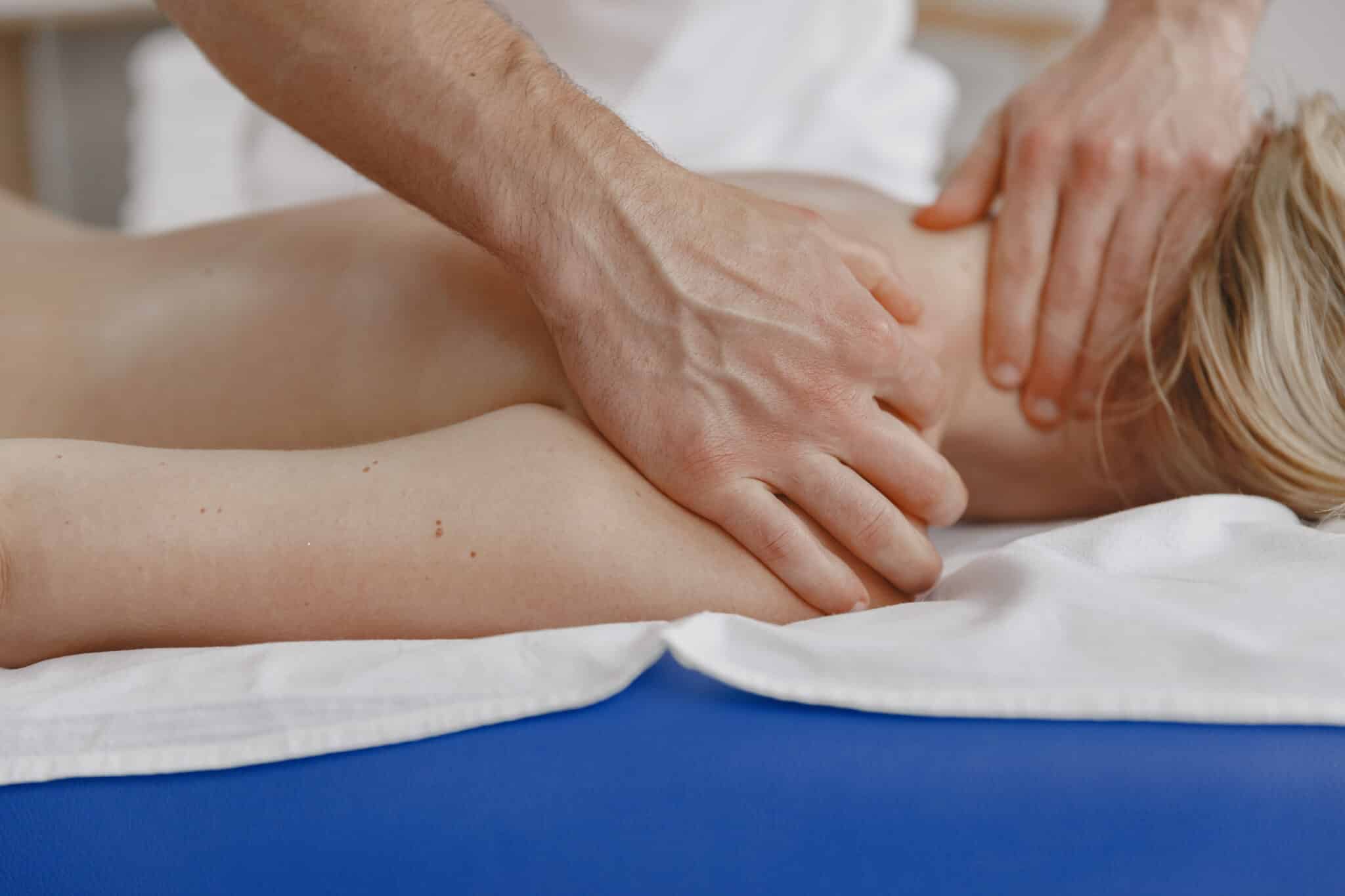 concept healthcare female beauty masseuses make massage girl woman spa salon